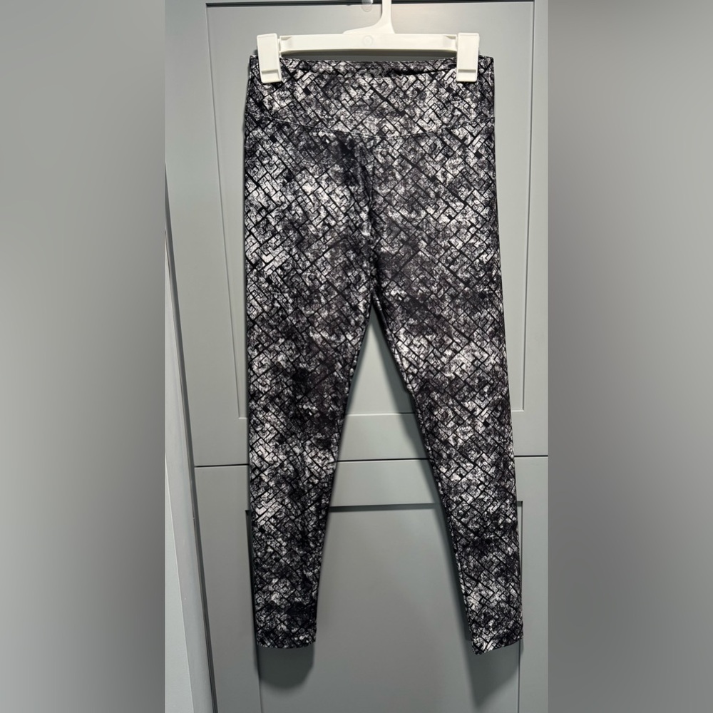 Amika Black and White Patterned Fabric